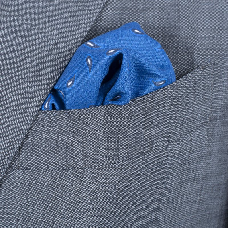 Traje Isaia