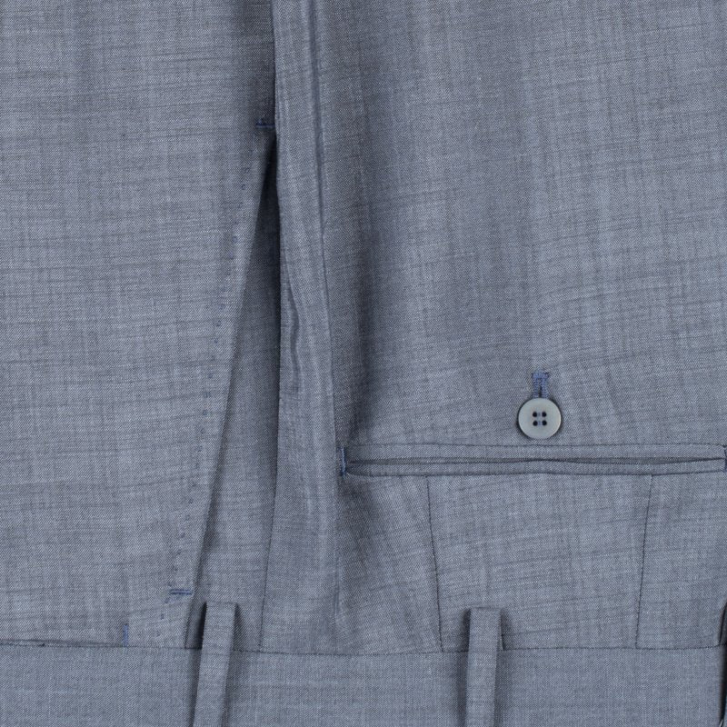 Traje Isaia