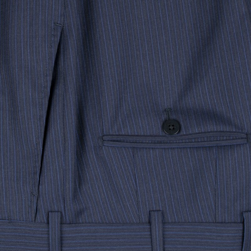 Traje Isaia