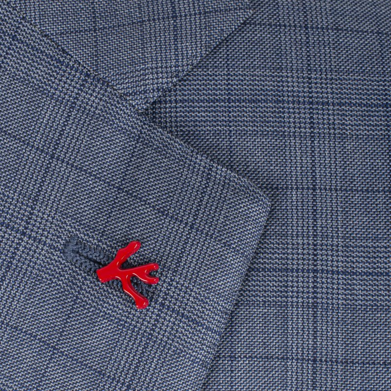 Traje Isaia