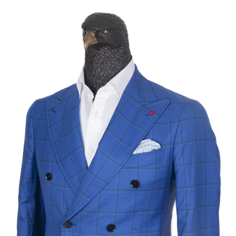 Traje Isaia