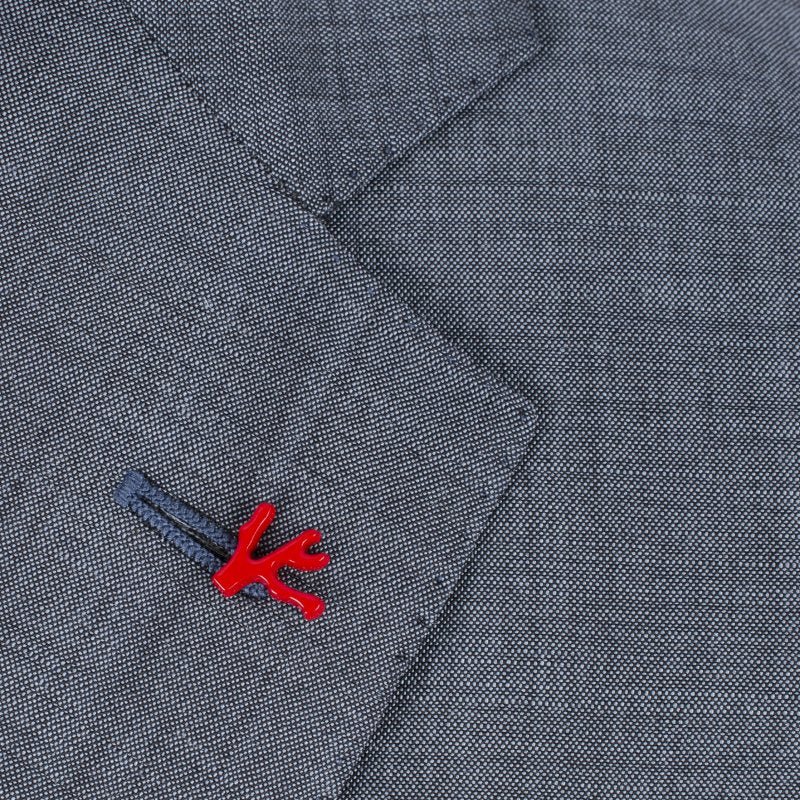 Traje Isaia