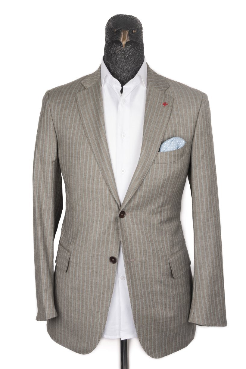 Traje Isaia