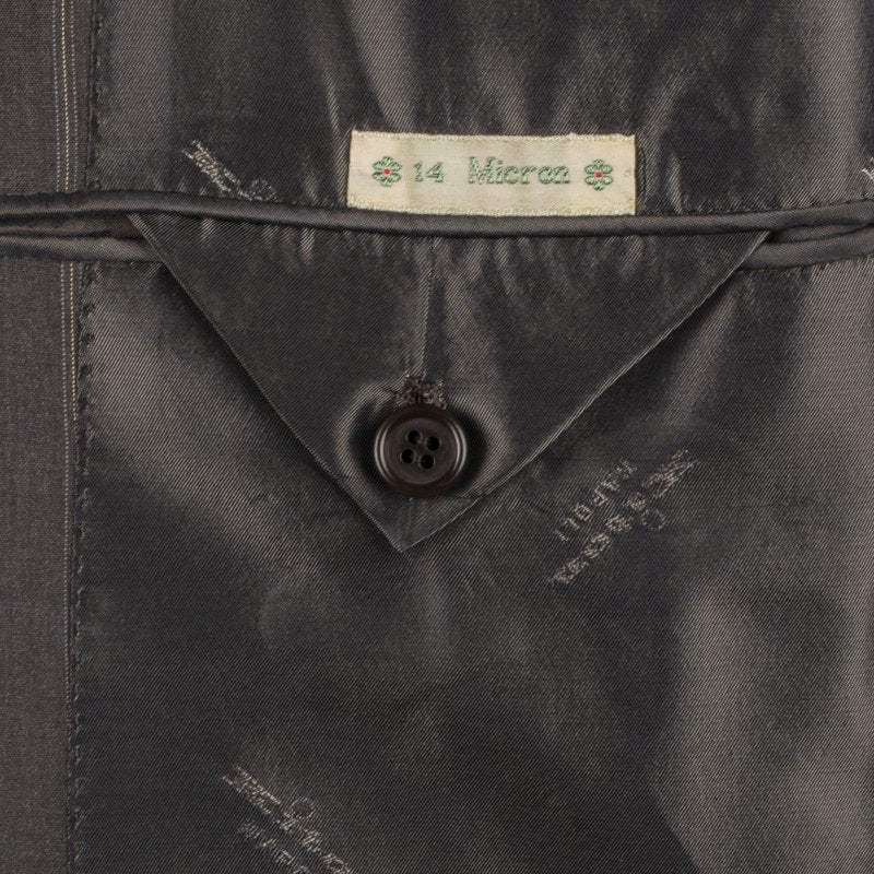 Traje Kiton