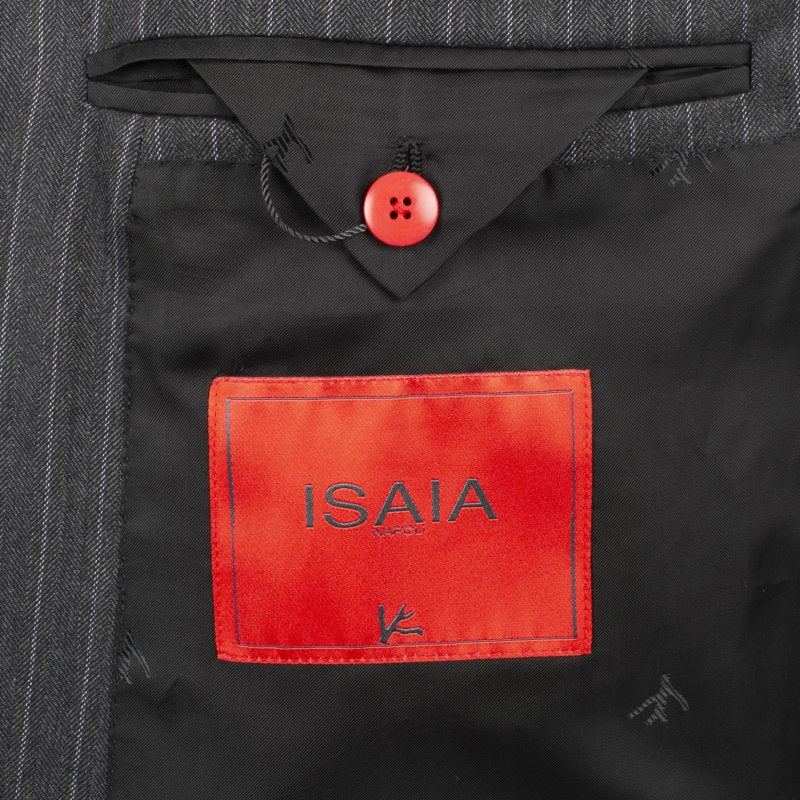 Traje Isaia