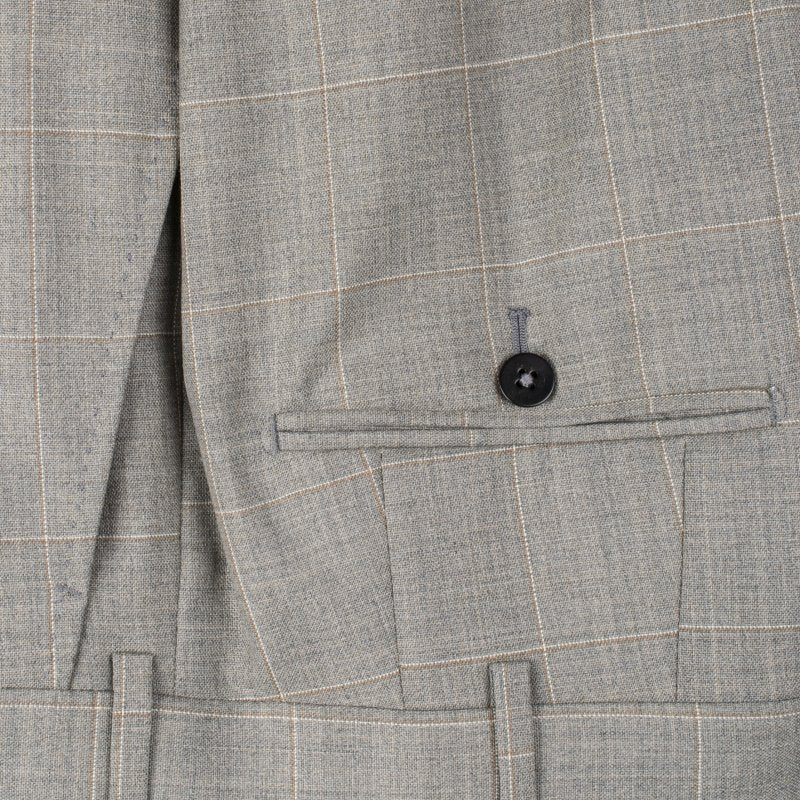 Traje Isaia