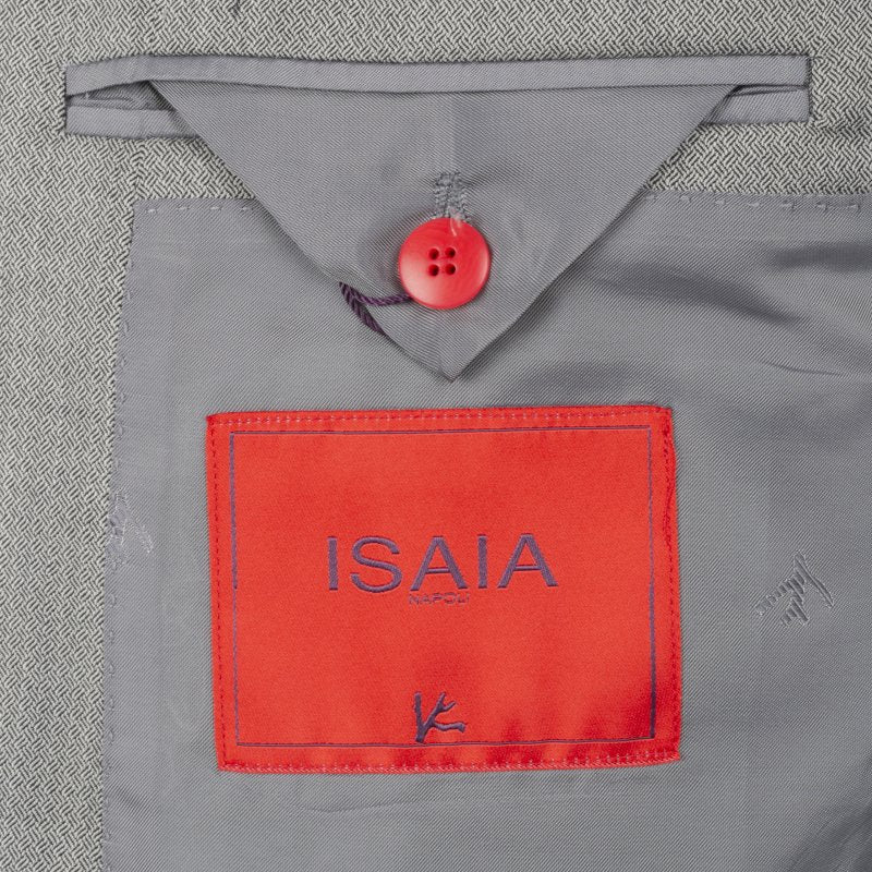 Traje Isaia