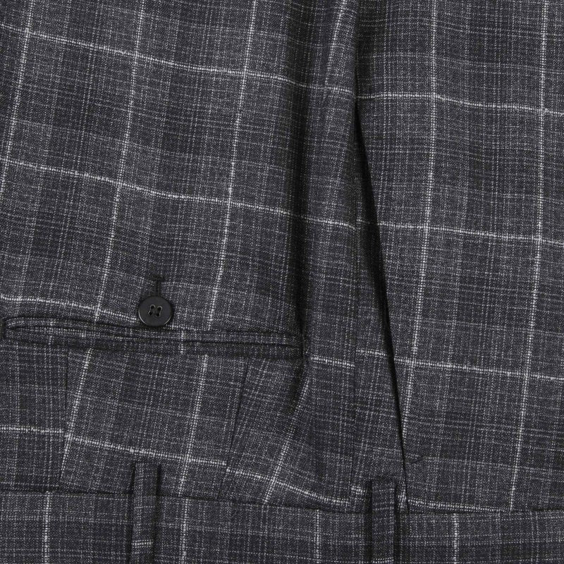 Traje Isaia