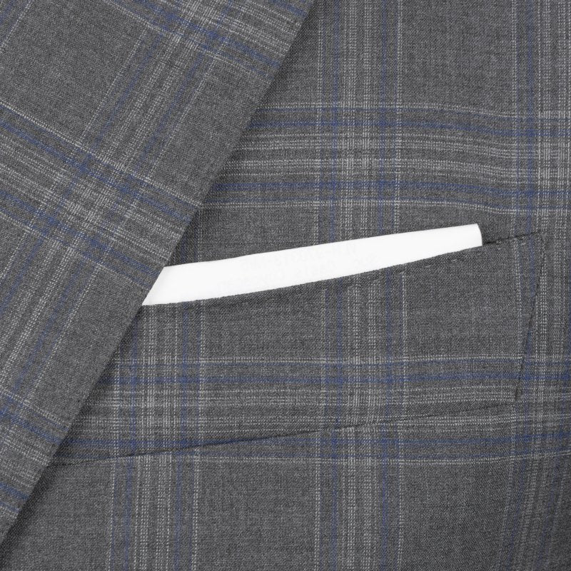 Traje Isaia