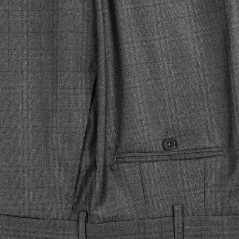 Traje Isaia