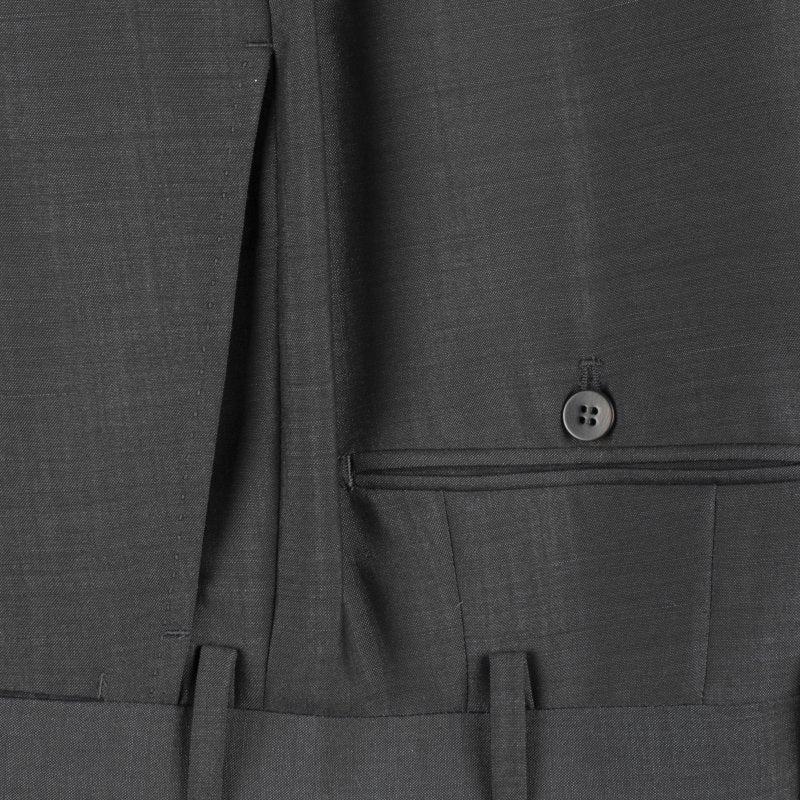 Traje Isaia