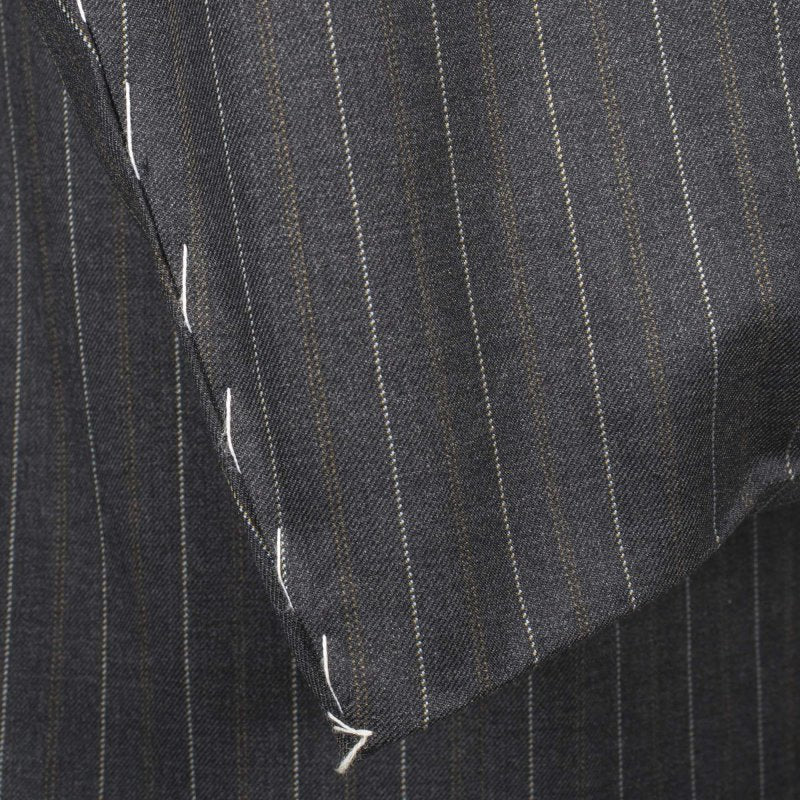 Traje Kiton