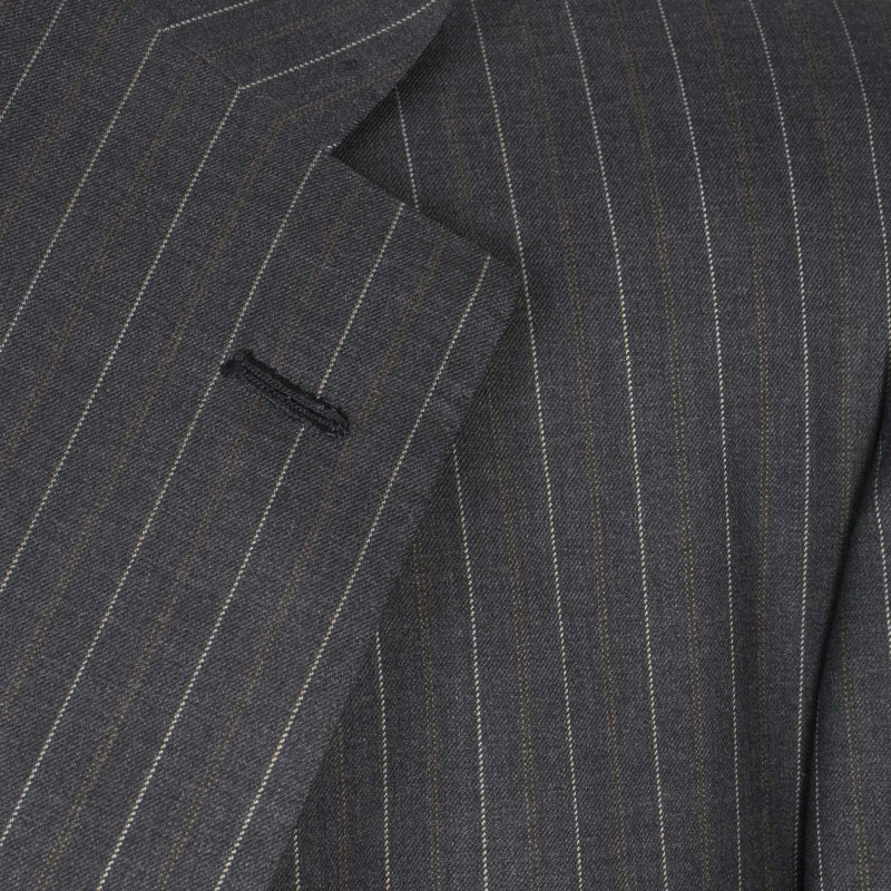 Traje Kiton