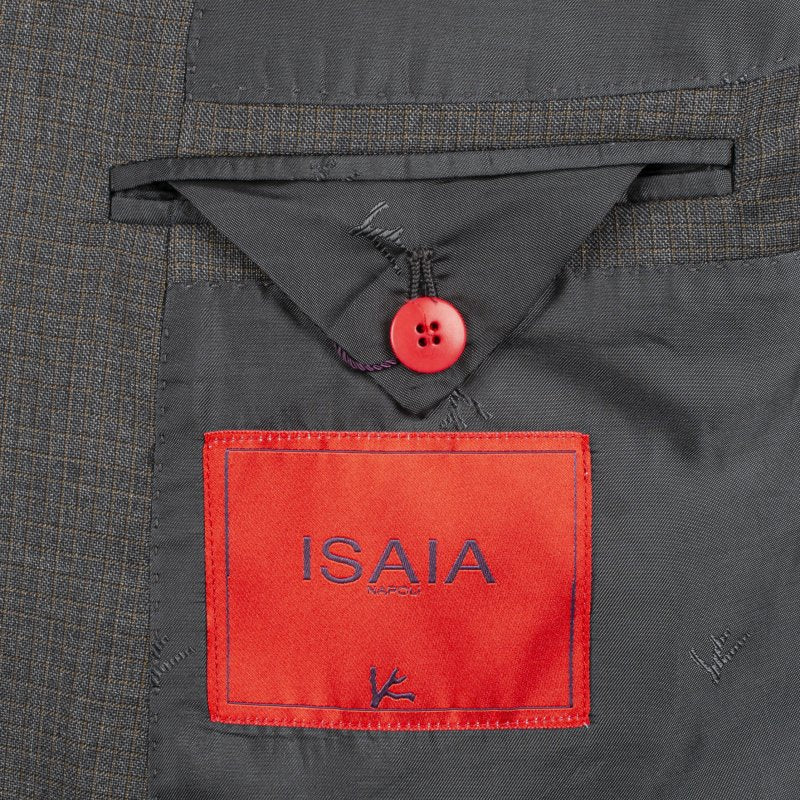 Traje Isaia