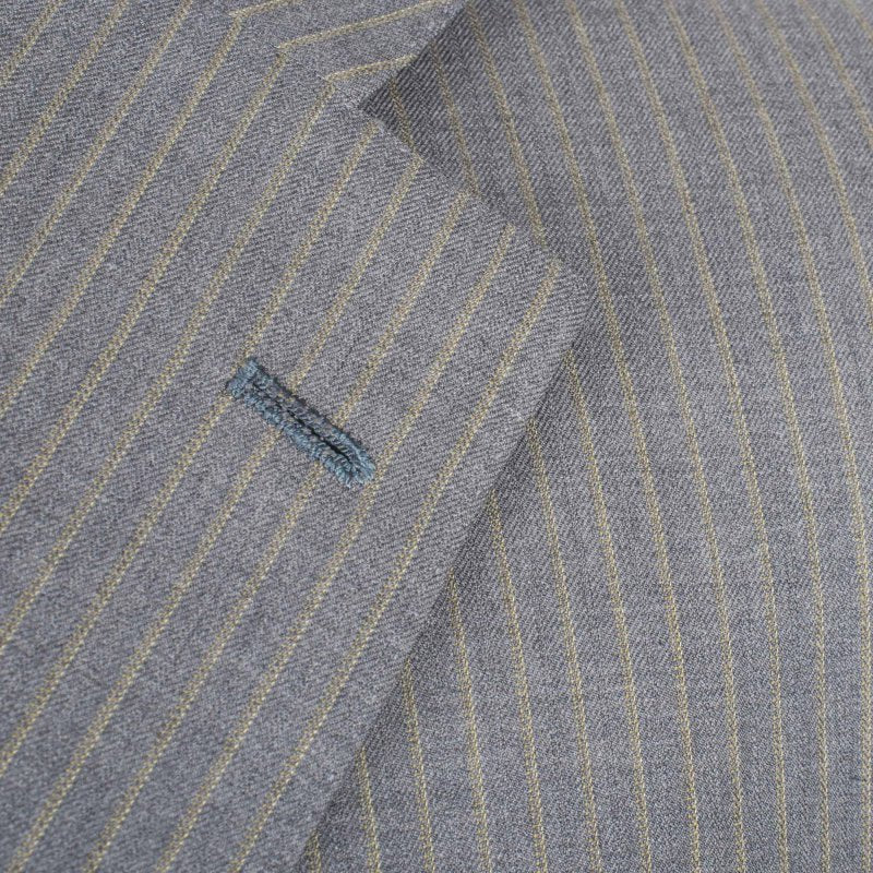 Traje Kiton
