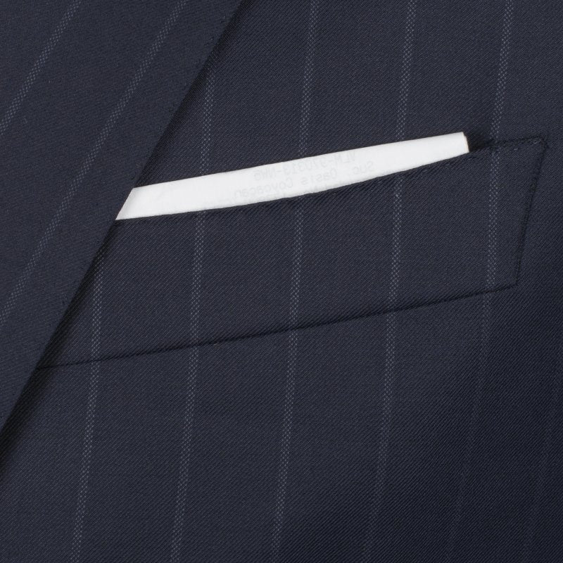 Traje Isaia