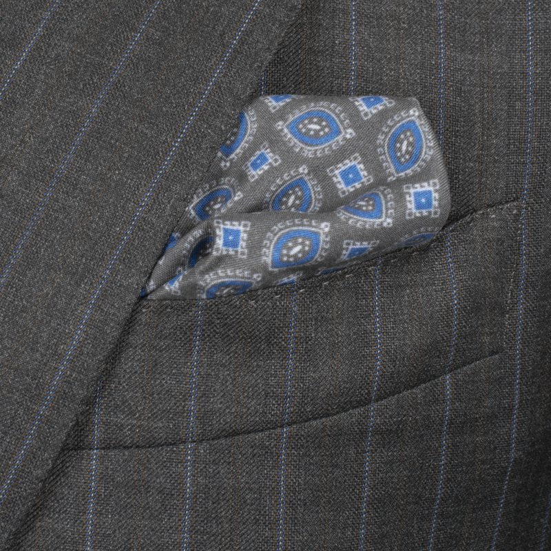Traje Isaia