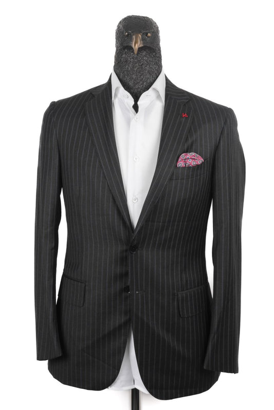 Traje Isaia