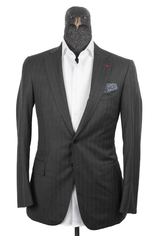 Traje Isaia