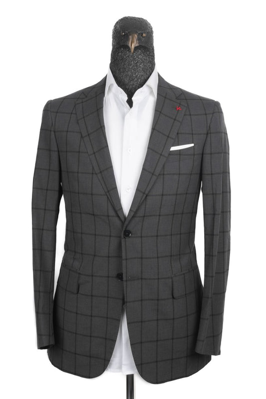 Traje Isaia