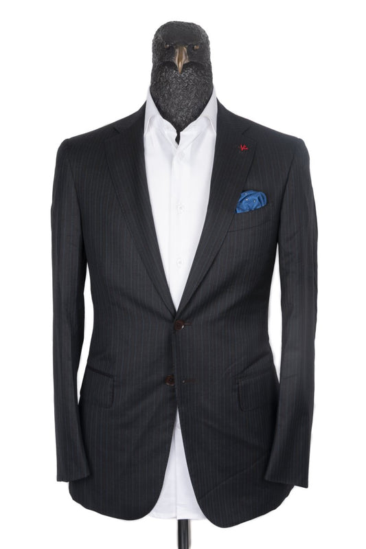 Traje Isaia
